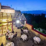 Hotel Maximilian & / Basel 3*